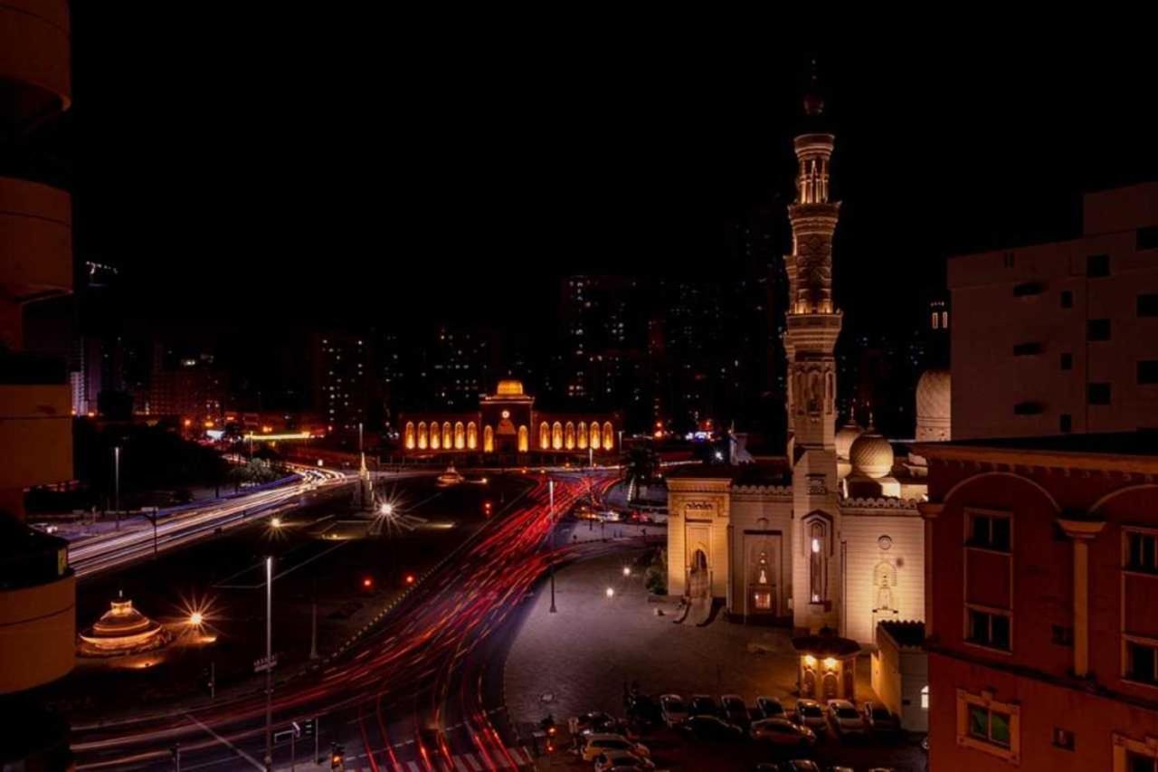 Sharjah Plaza Hotel Экстерьер фото